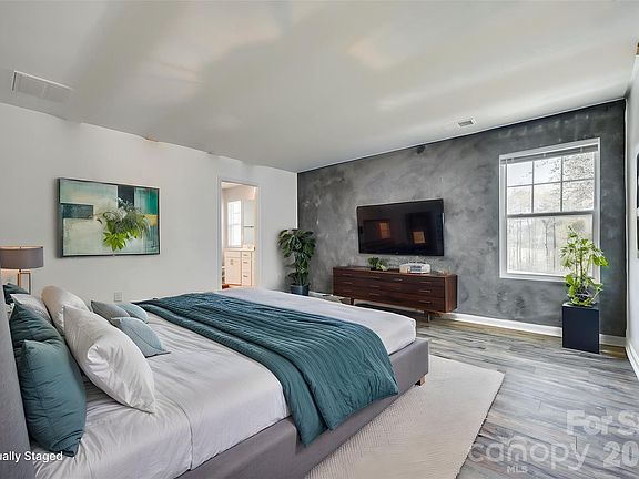 5th image of 1131 Ava Trail Ln