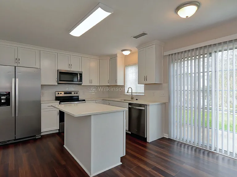 7507 Double Springs Ct — Photo 13