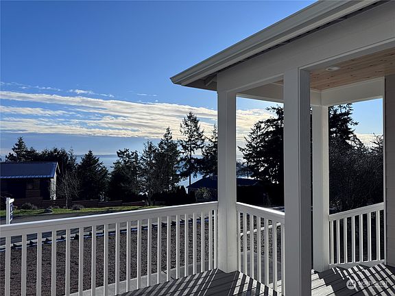 2nd image of 1235 Rosemont Drive