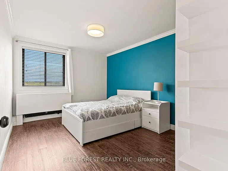 1600 Adelaide St N #608 — Photo 20