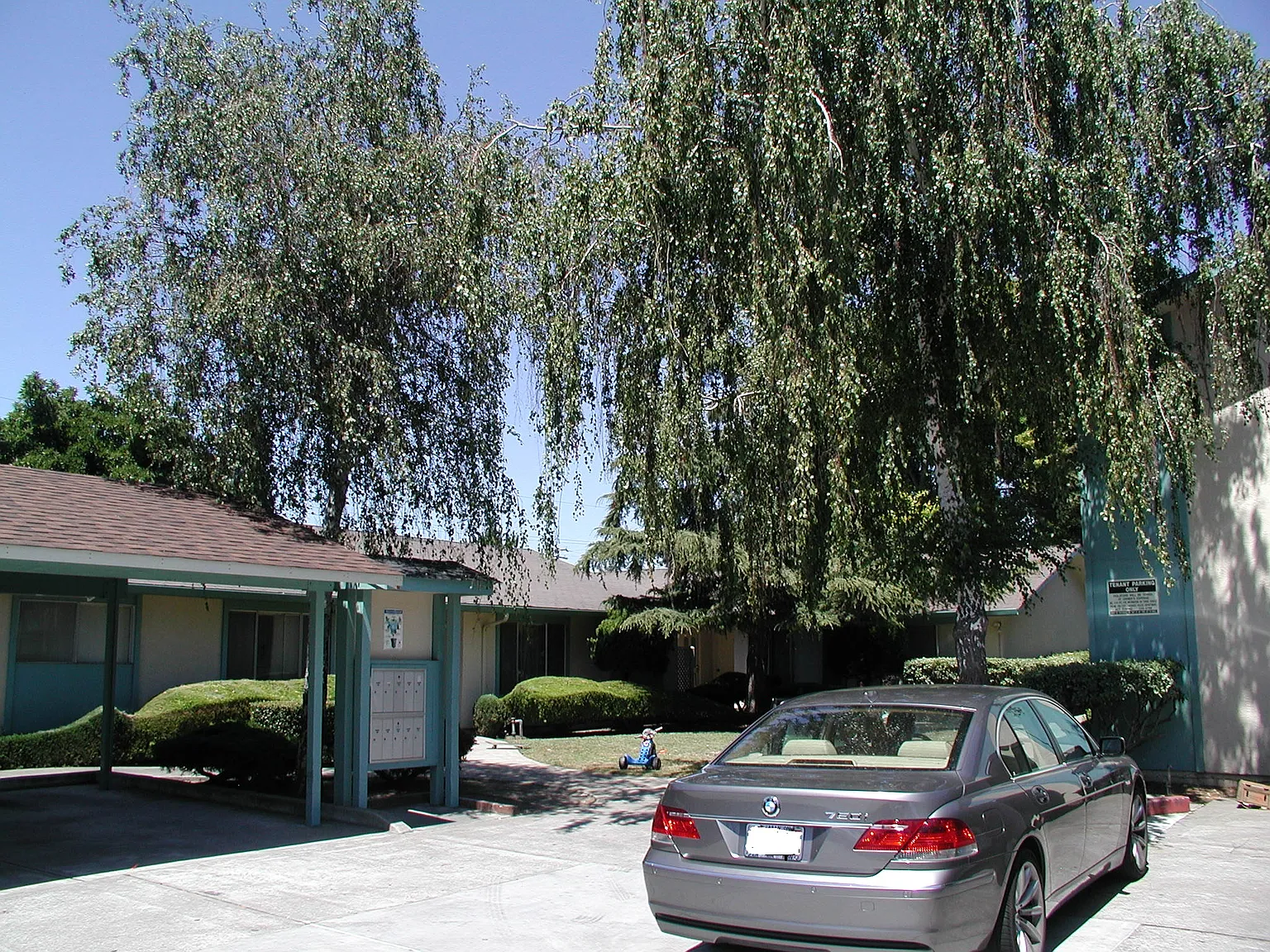 2 bed, $2,850 — Photo 1
