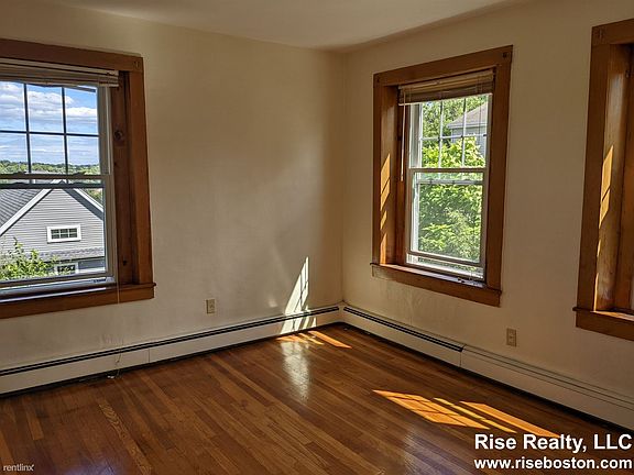 261 Lexington St. #2 Watertown Unit Photo 11