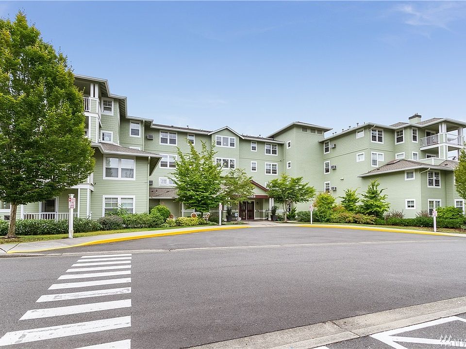 1st image of 22425 SE Highland Ln Unit 204