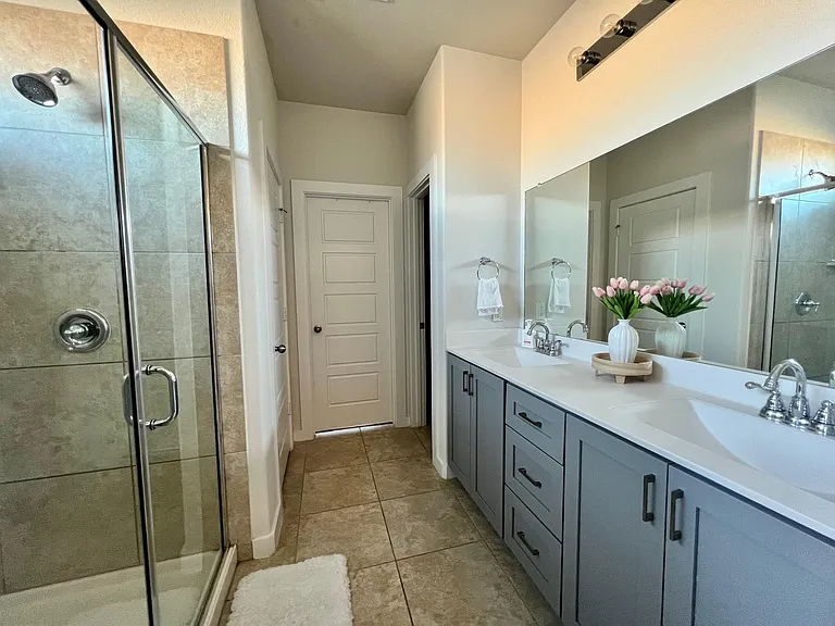 4300 Cozy Pine Dr — Photo 9