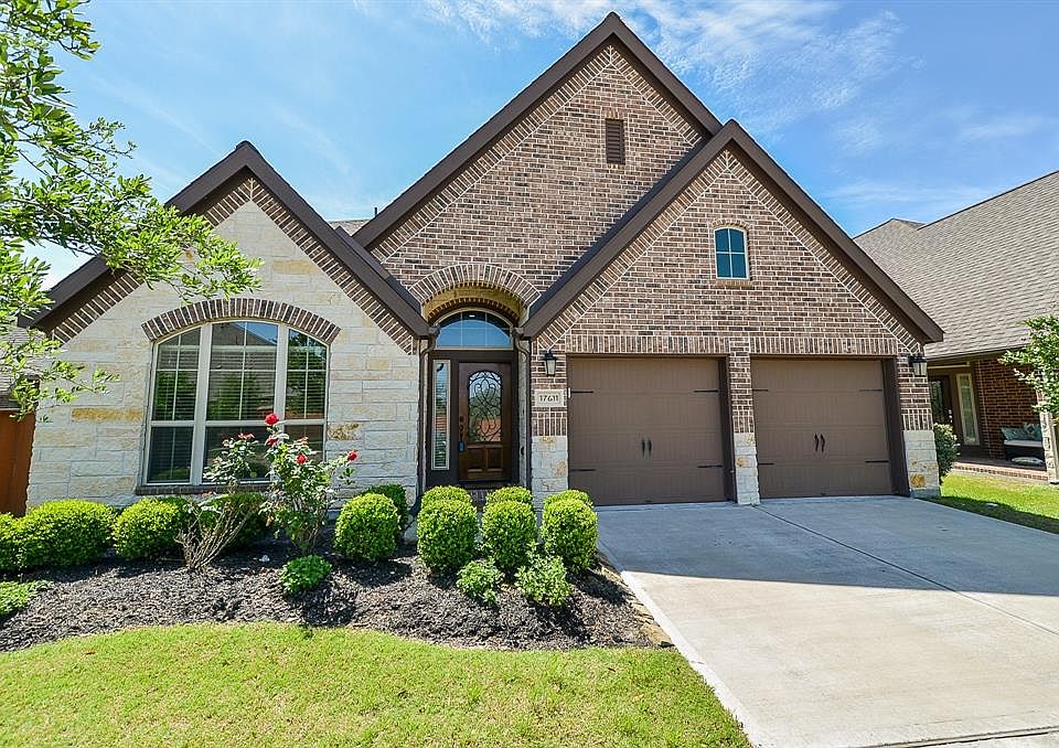 1st image of 17611 Sandalisle Ln