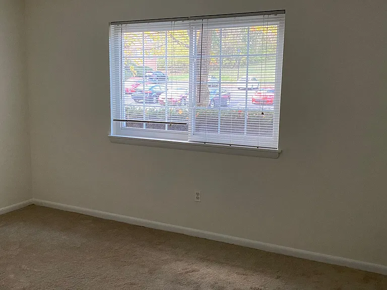 1531 Colonial Dr #104 — Photo 13