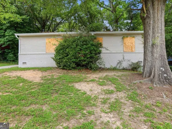 312 Fairburn Rd NW, Atlanta, GA 30331