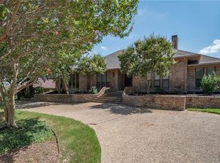 2821 Country Club Rd, Garland, TX 75043