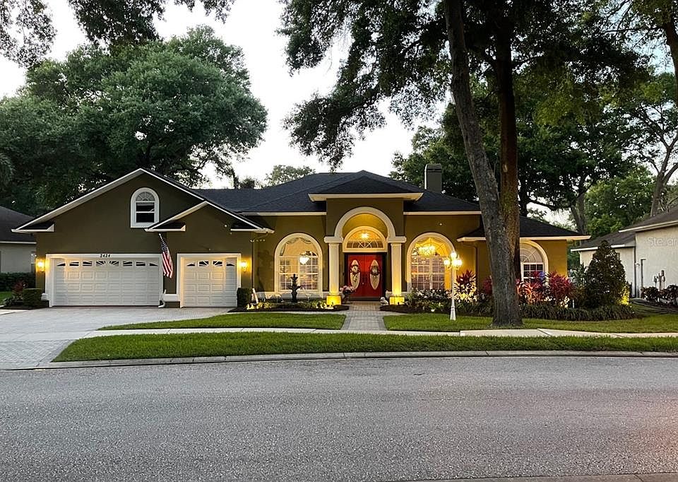 1st image of 2424 VALRICO FOREST DRIVE