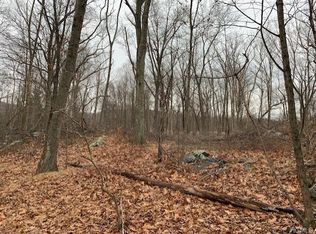 490 Long Pond Rd, Mahopac, NY 10541