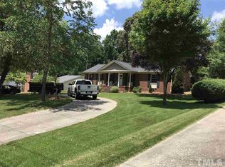 127 Crestview Rd, Raleigh, NC 27609