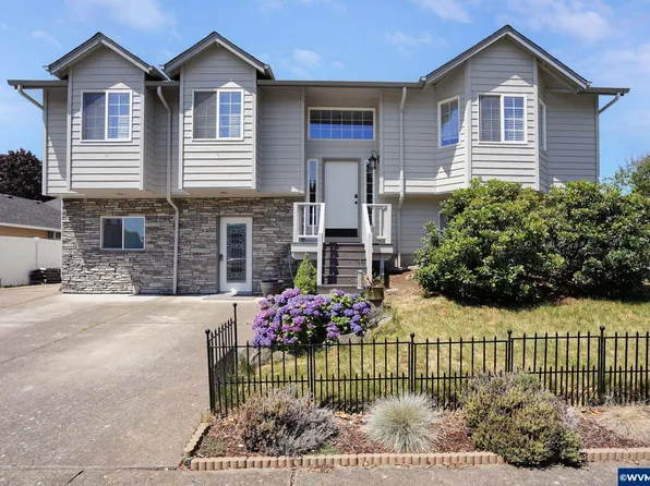 6571 Koufax Ln NE, Keizer, OR 97303