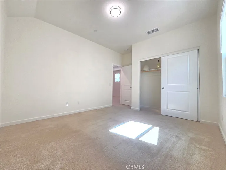 2679 E Penelope Ln — Photo 21