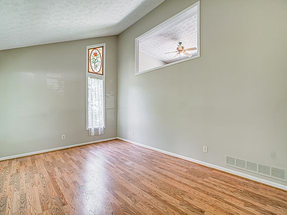 5th image of 3316 Stonewall Dr NW