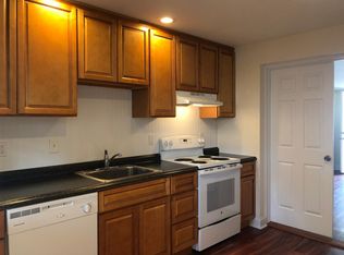 213 High St, Phoenixville, PA 19460