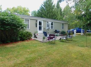 6571 Fairville Station Rd, Newark, NY 14513