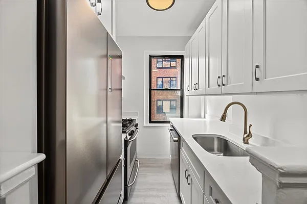 Kitchen, photo 1