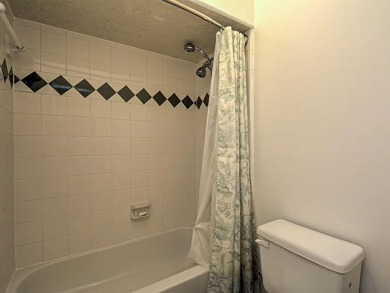 1914 Sand Hollow Ln — Photo 39