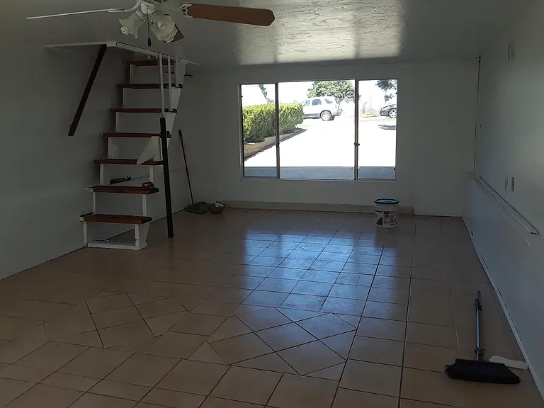 7137 Saranac St — Photo 13