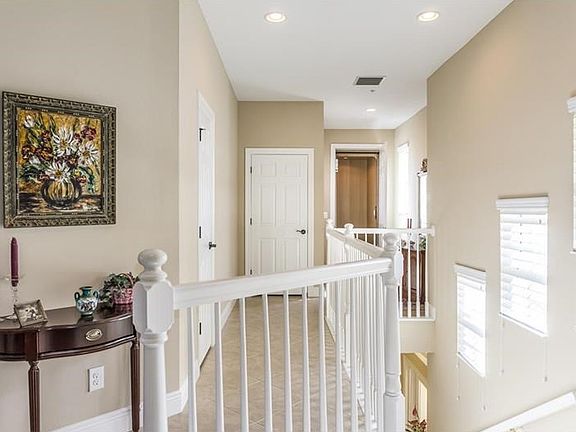 2nd image of 137 Bella Vista Ter Unit D