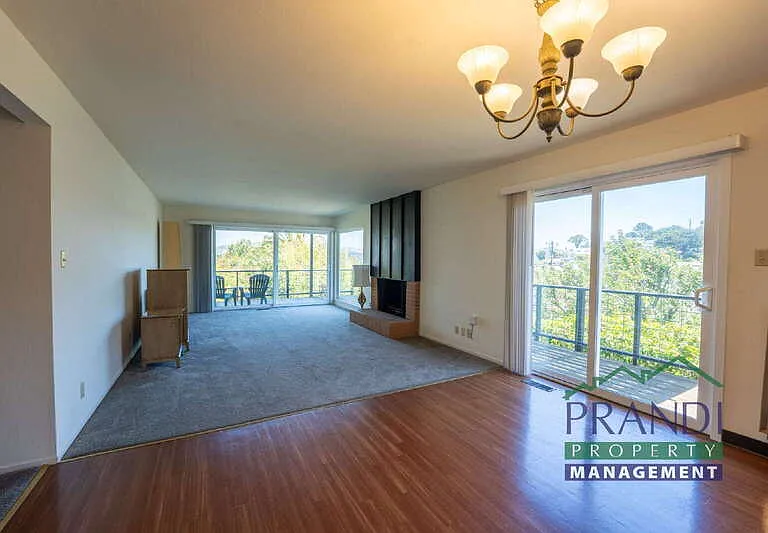 110 Pearl St #SAUSALITO — Photo 2