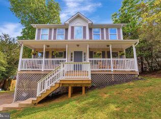 907 Colton Ct, Prince Frederick, MD 20678