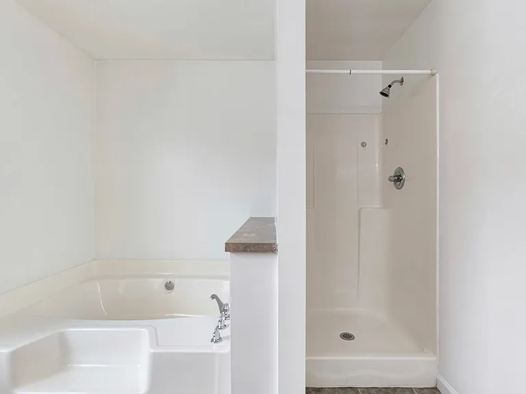 354 W Main St — Photo 14
