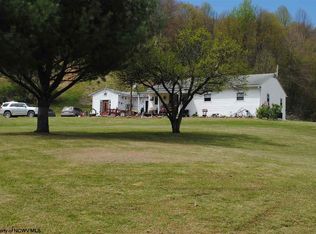 1349 Alton Rd, French Creek, WV 26218