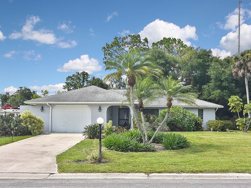 1st image of 308 South Dr