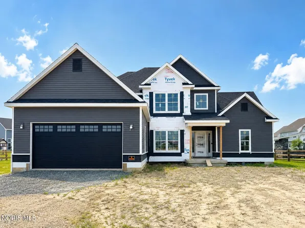 153 Barton Creek Dr, Perrysburg, OH 43551