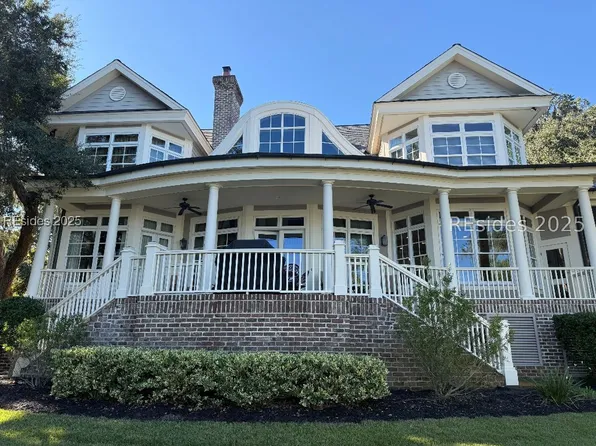 22 Hampton Ln, Bluffton, SC 29910