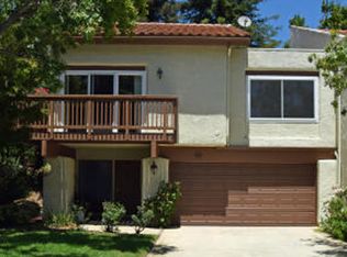 595 Racquet Club Ln, Thousand Oaks, CA 91360