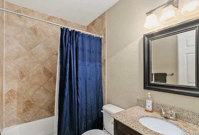 914 N Garfield Ave — Photo 3