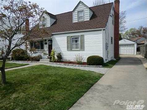 1st image of 76 Audrey Ave
