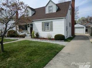 76 Audrey Ave, Plainview, NY 11803