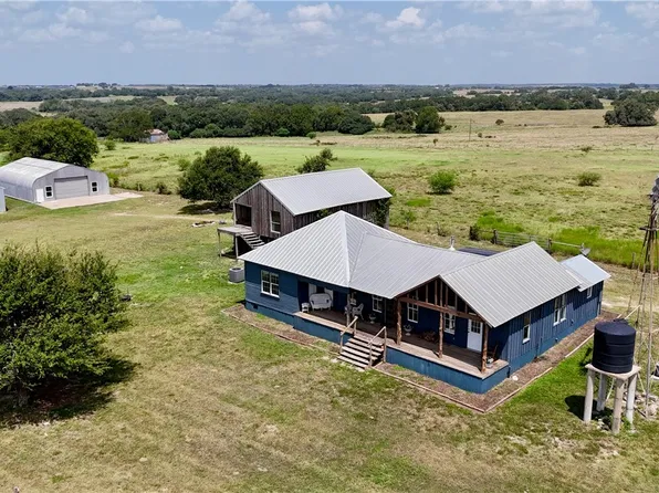 4228 County Road 256, Moulton, TX 77975