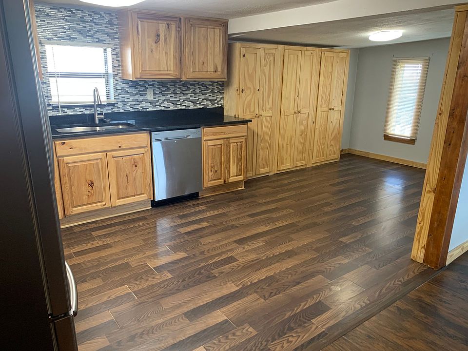 2 Bd/ 1 Ba Tampa/Brandon Rental Utilities Included 4102 Wedgemere
