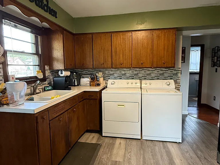 809 Croghan Ave #2 — Photo 10