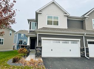 8095 Cottonwood Ln N, Maple Grove, MN 55369