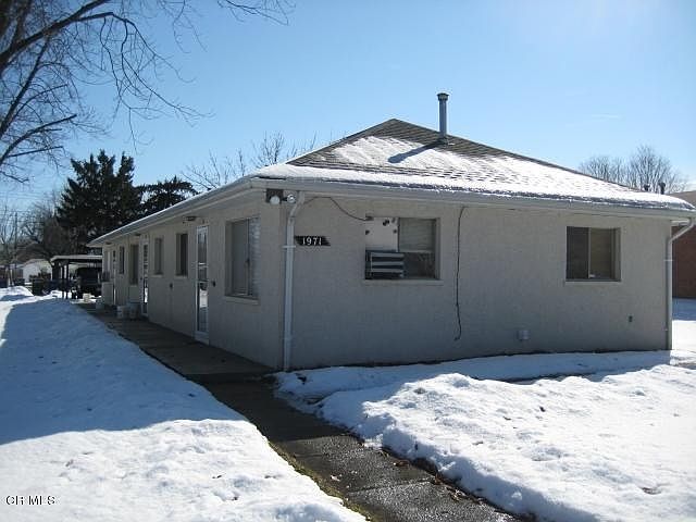 Building Photo 3