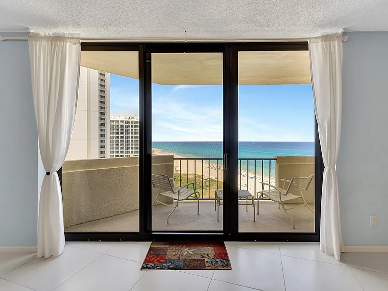 2800 N Ocean Dr #A-17C — Photo 5