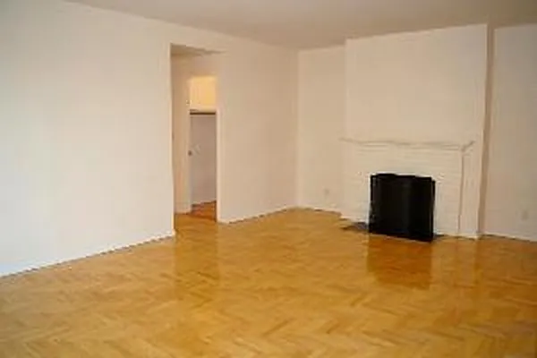 Rented by Corcoran | media 17