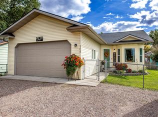 706 10th Ave E, Polson, MT 59860