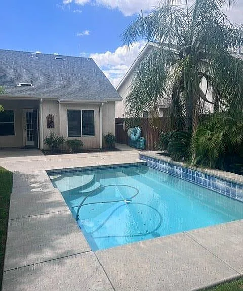 1877 E Turnberry Ave — Photo 10