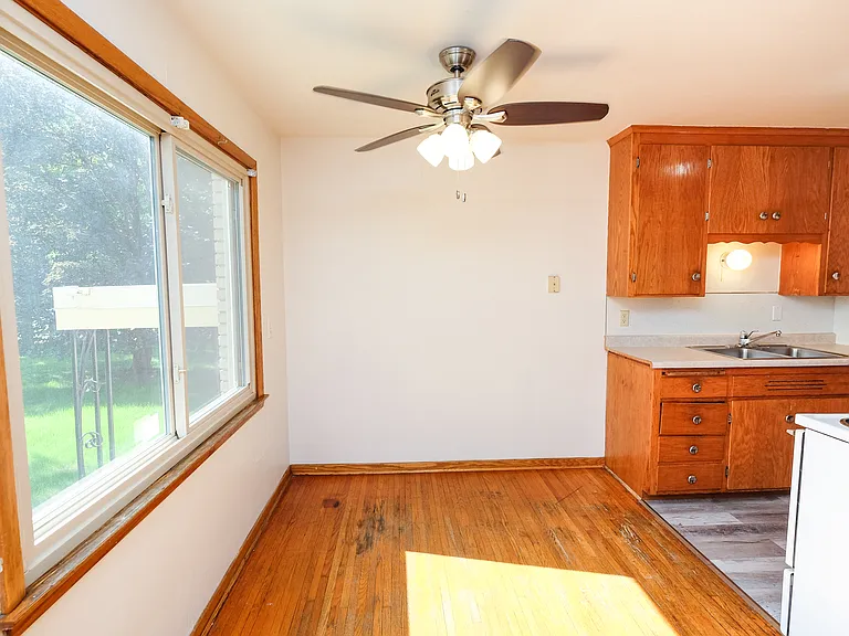 4330 Minnehaha Avenue — Photo 17