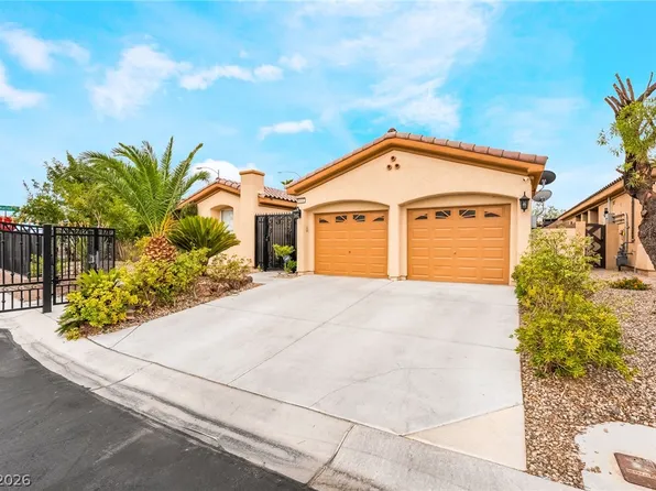 8101 Mountain Forest Ct, Las Vegas, NV 89129