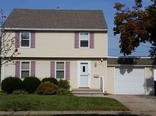 222 W 1st St, Kimberly, WI 54136