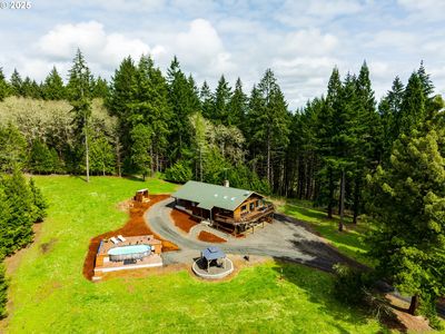 93268 Bear Creek Ranch Rd, Junction City, OR, 97448