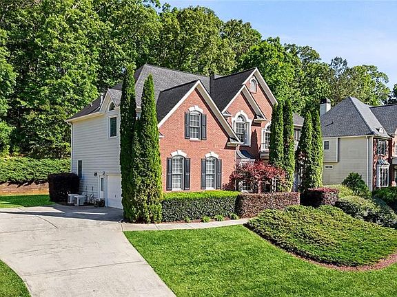 2nd image of 507 Streamwood Ivy Trl