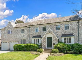 82 Brite Ave, Scarsdale, NY 10583